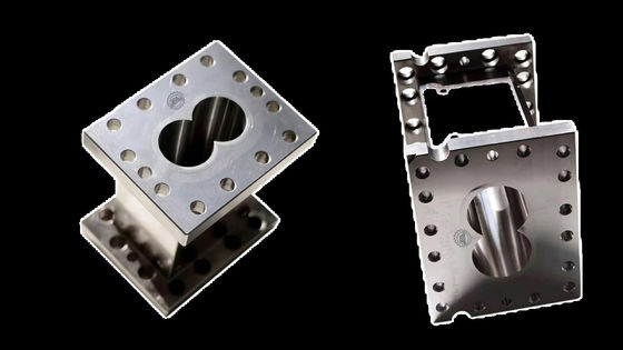 chất lượng  Barrels for Ze62 Berstorff Twin Screw Extruder with Hip Alloy Steel Inner nhà máy sản xuất