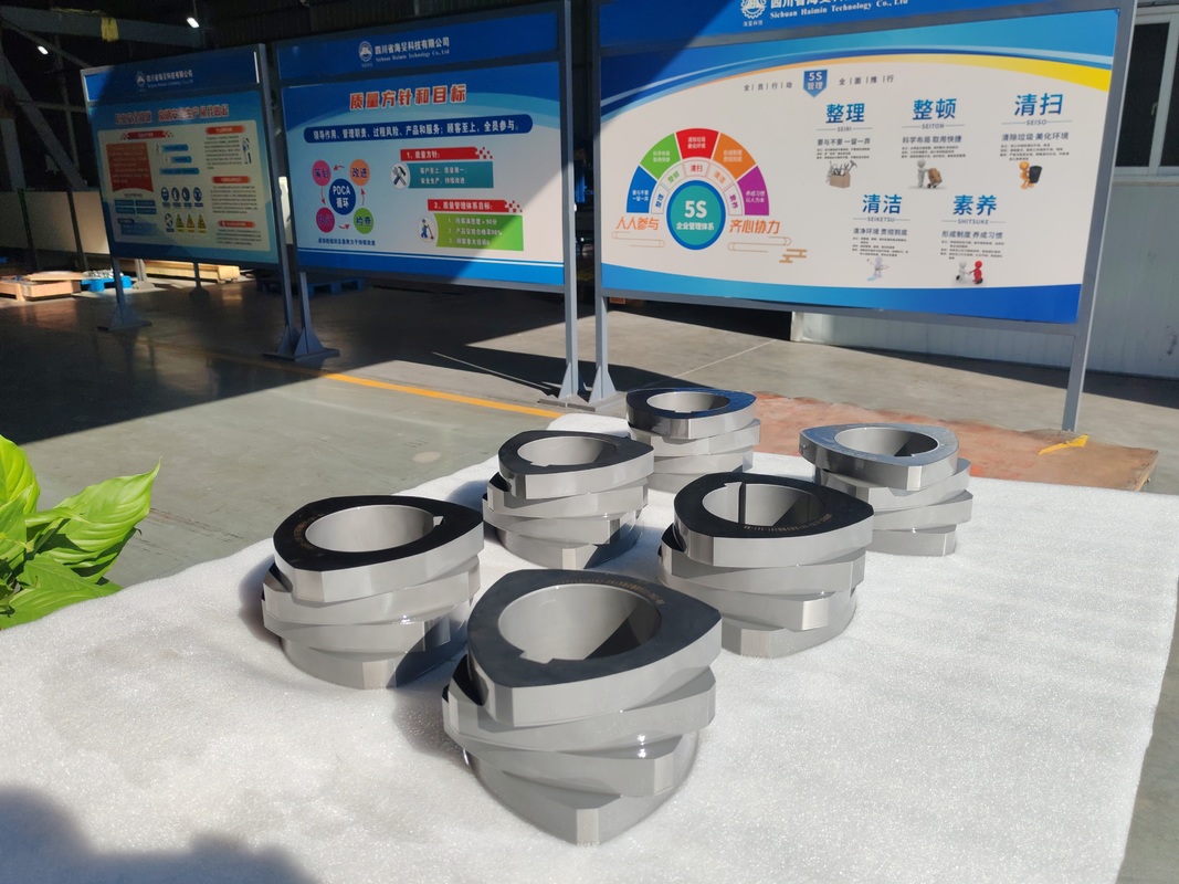 Các bộ phận trục vít SZK 250 Extruder hai trục vít với Chứng nhận ISO 9001 và Tùy chọn Tùy chỉnh