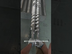 Các thùng cho máy ép vít đôi trong đường ép nhựa